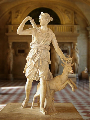 Perch&egrave; Artemide